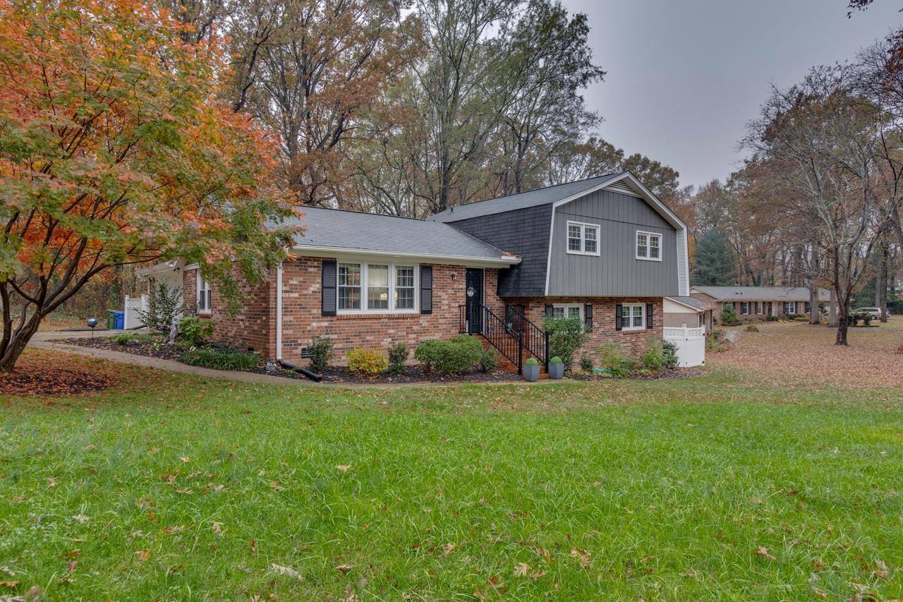 111 Cold Springs Road Greenville, SC 29607 - Photo 8 of 34 Gallery Image 8