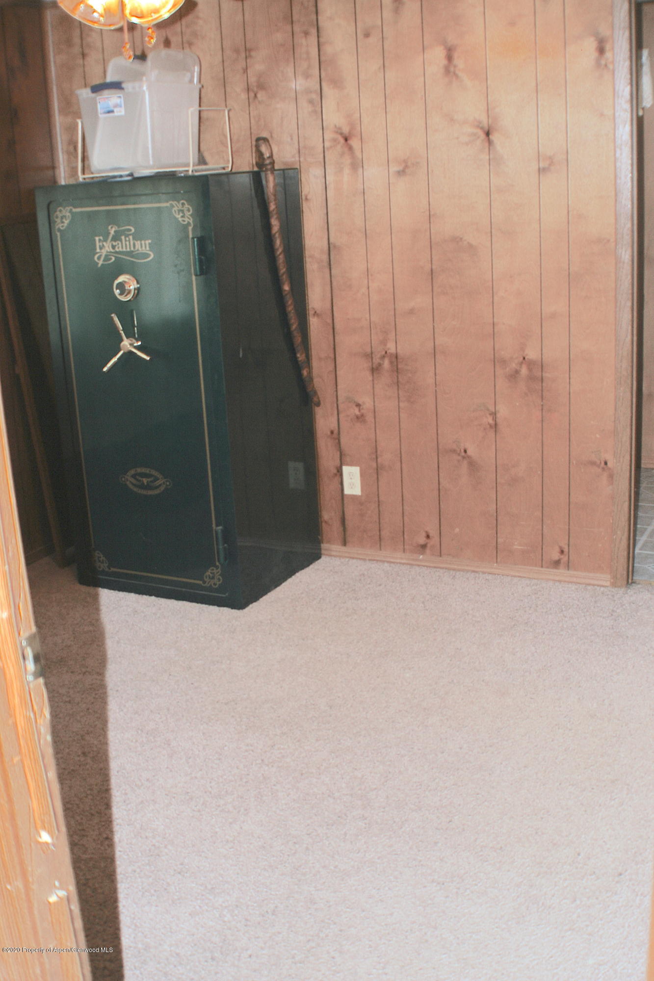7 St John Circle Parachute, CO 81635 - Photo 8 of 18 a view of a bathroom