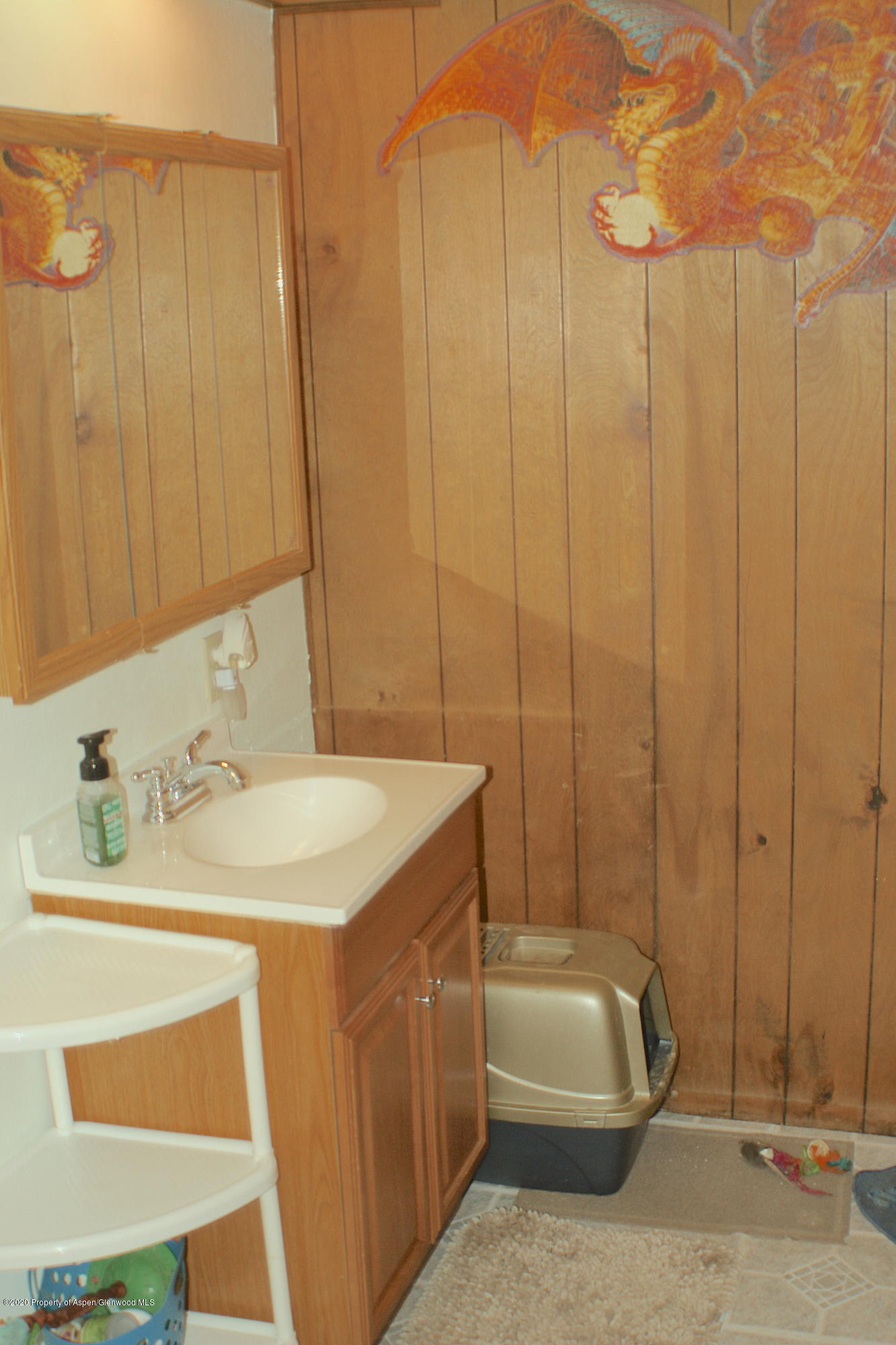 7 St John Circle Parachute, CO 81635 - Photo 10 of 18 a bathroom with a sink and a tub