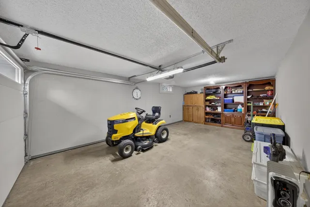 $279,900 | 3955 Oak Park Circle Southeast, Rochester, MN 55904