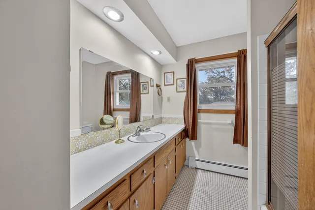 $279,900 | 3955 Oak Park Circle Southeast, Rochester, MN 55904