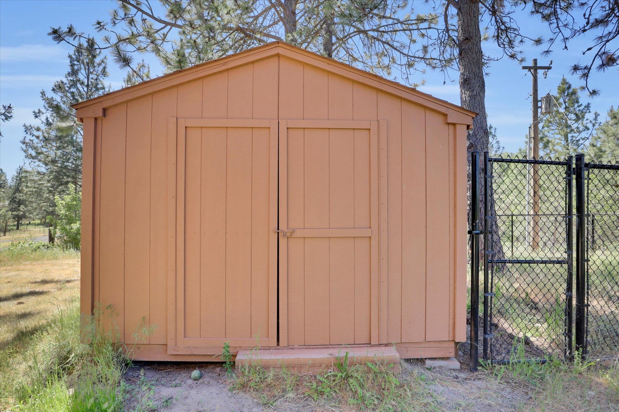 13625 South Sherman Road Spokane, WA 99224 - Photo 37 of 49