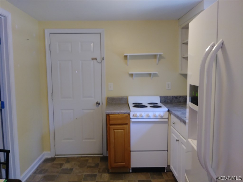 941 Clement Town Road Powhatan, VA 23139 - Photo 8 of 26 Gallery Image 8