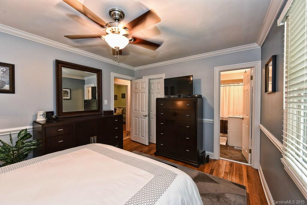 713 Lochridge Road, Unit 37 Charlotte, NC 28209 - Photo 12 of 24
