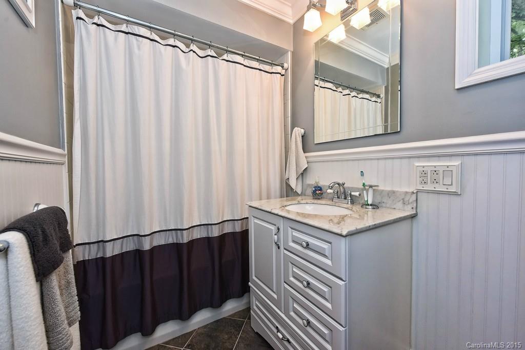 713 Lochridge Road, Unit 37 Charlotte, NC 28209 - Photo 13 of 24