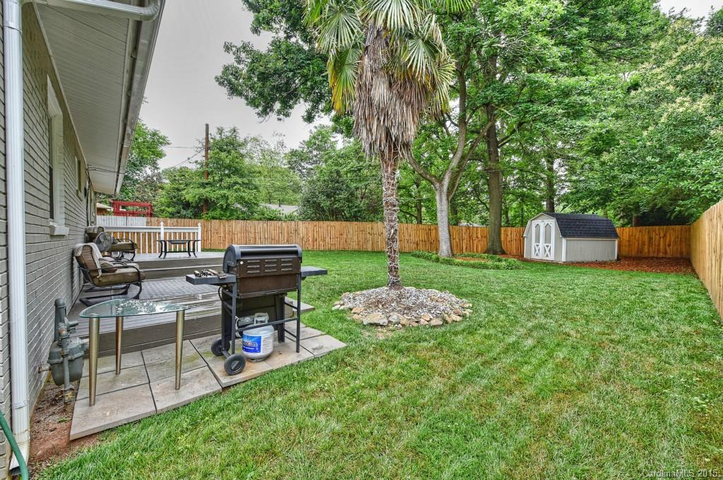 713 Lochridge Road, Unit 37 Charlotte, NC 28209 - Photo 23 of 24