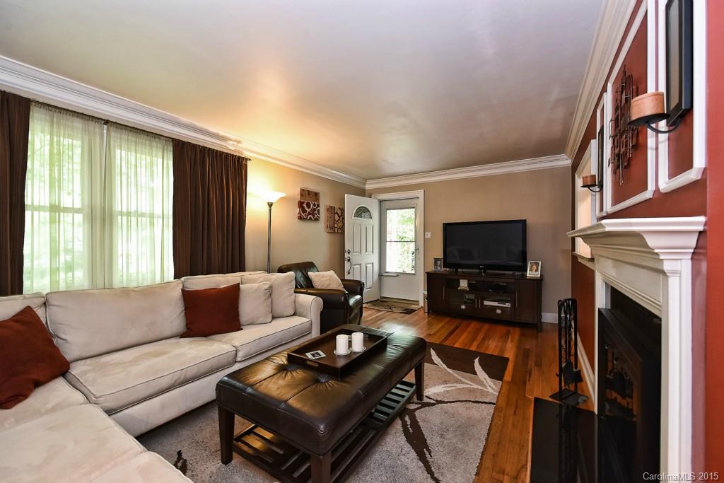 713 Lochridge Road, Unit 37 Charlotte, NC 28209 - Photo 4 of 24