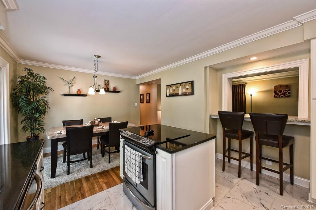 713 Lochridge Road, Unit 37 Charlotte, NC 28209 - Photo 9 of 24