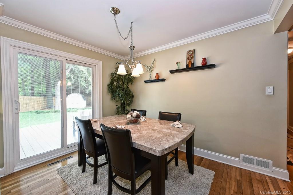 713 Lochridge Road, Unit 37 Charlotte, NC 28209 - Photo 10 of 24