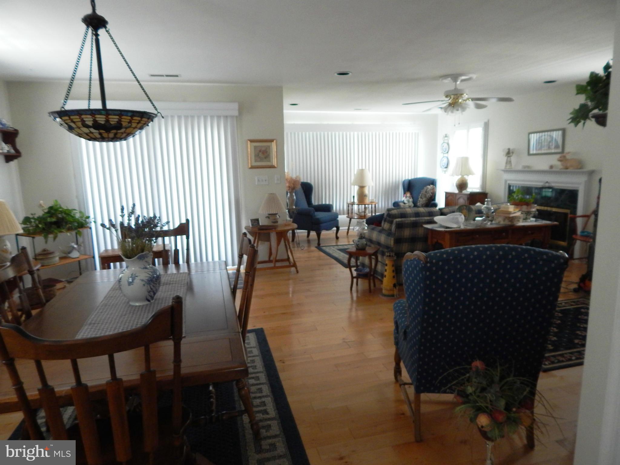 12936 Community Road Baltimore, MD 21220 - Photo 13 of 29 Interior (General)