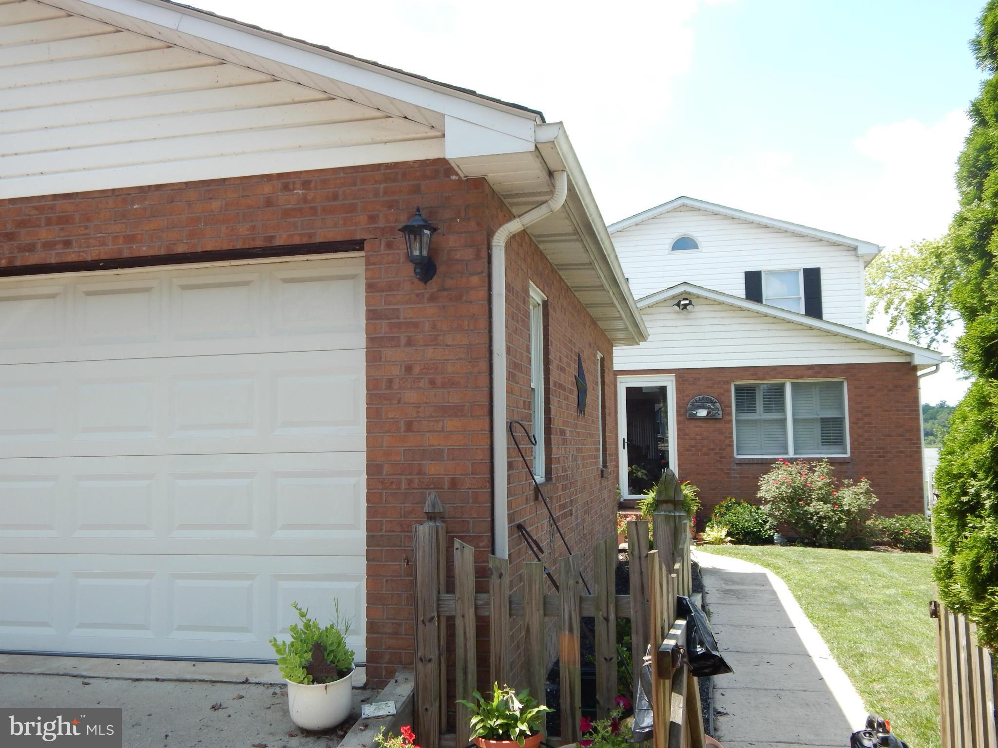 12936 Community Road Baltimore, MD 21220 - Photo 28 of 29 Exterior (Front)