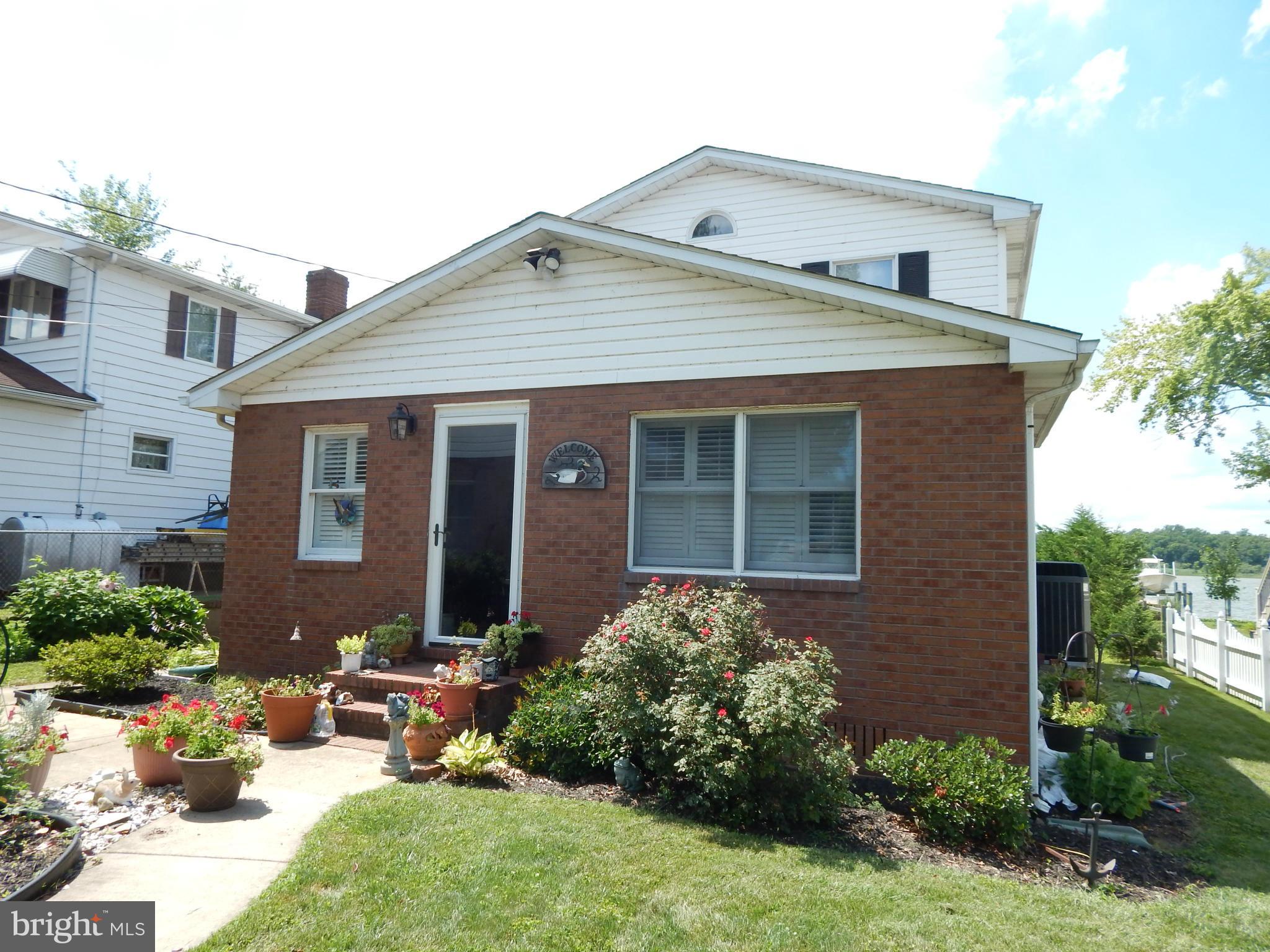 12936 Community Road Baltimore, MD 21220 - Photo 5 of 29 Exterior (Front)