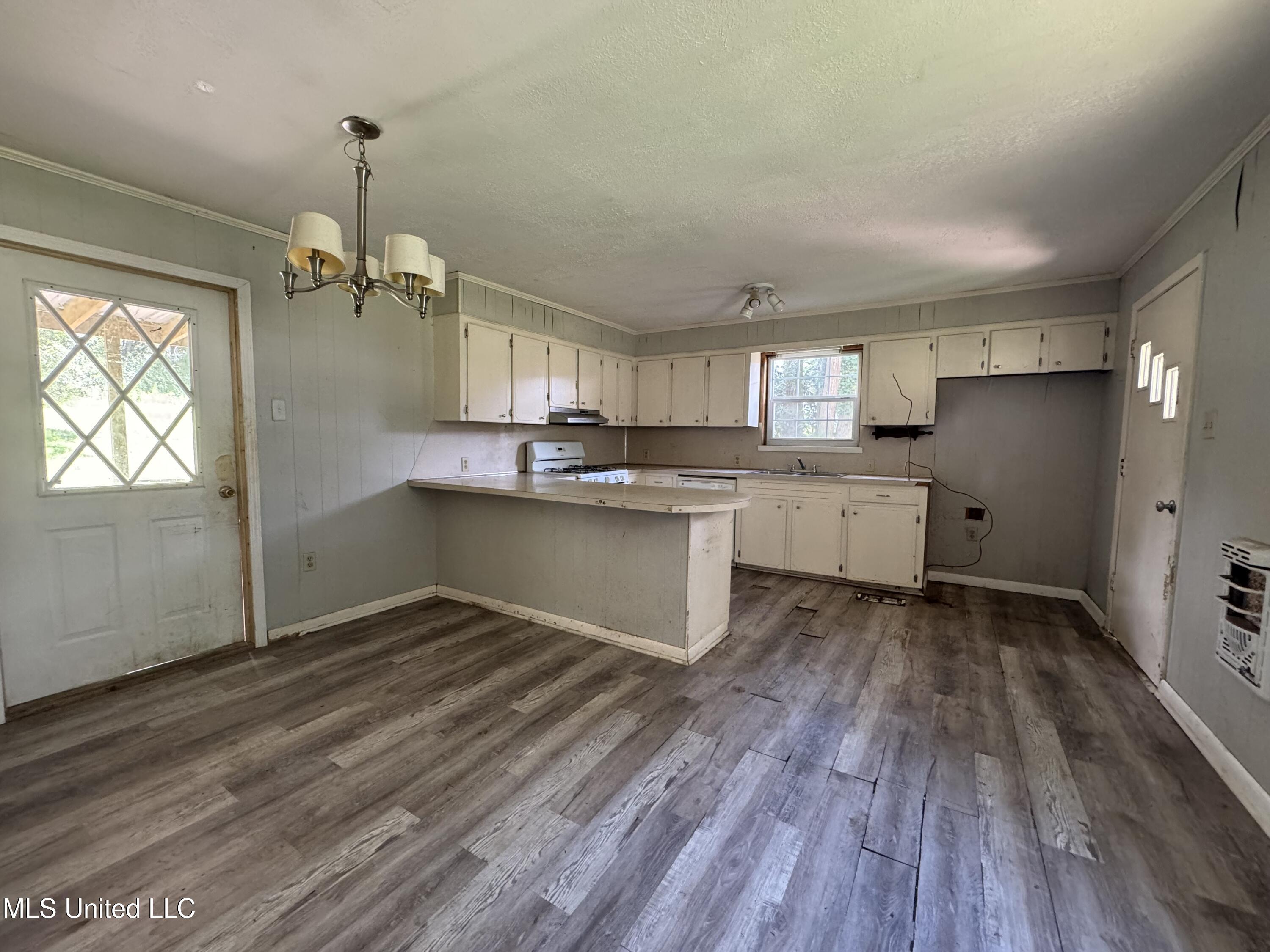 1050 Beech Street Wesson, MS 39191 - Photo 8 of 11 IMG_5439