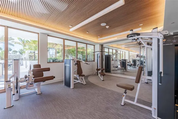 $11,750 | 3900 Alton Road, Unit 625, Miami Beach, FL 33140