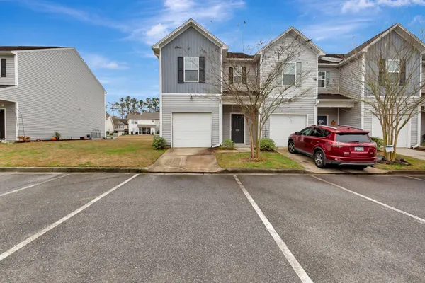 $1,900 | 504 Truman Drive, Goose Creek, SC 29445