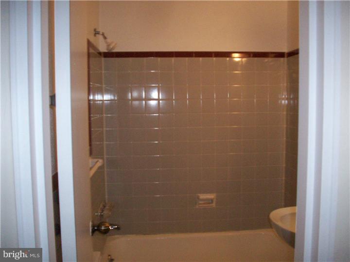 1830 Rhawn Street Philadelphia, PA 19111 - Photo 5 of 10 Gallery Image 5