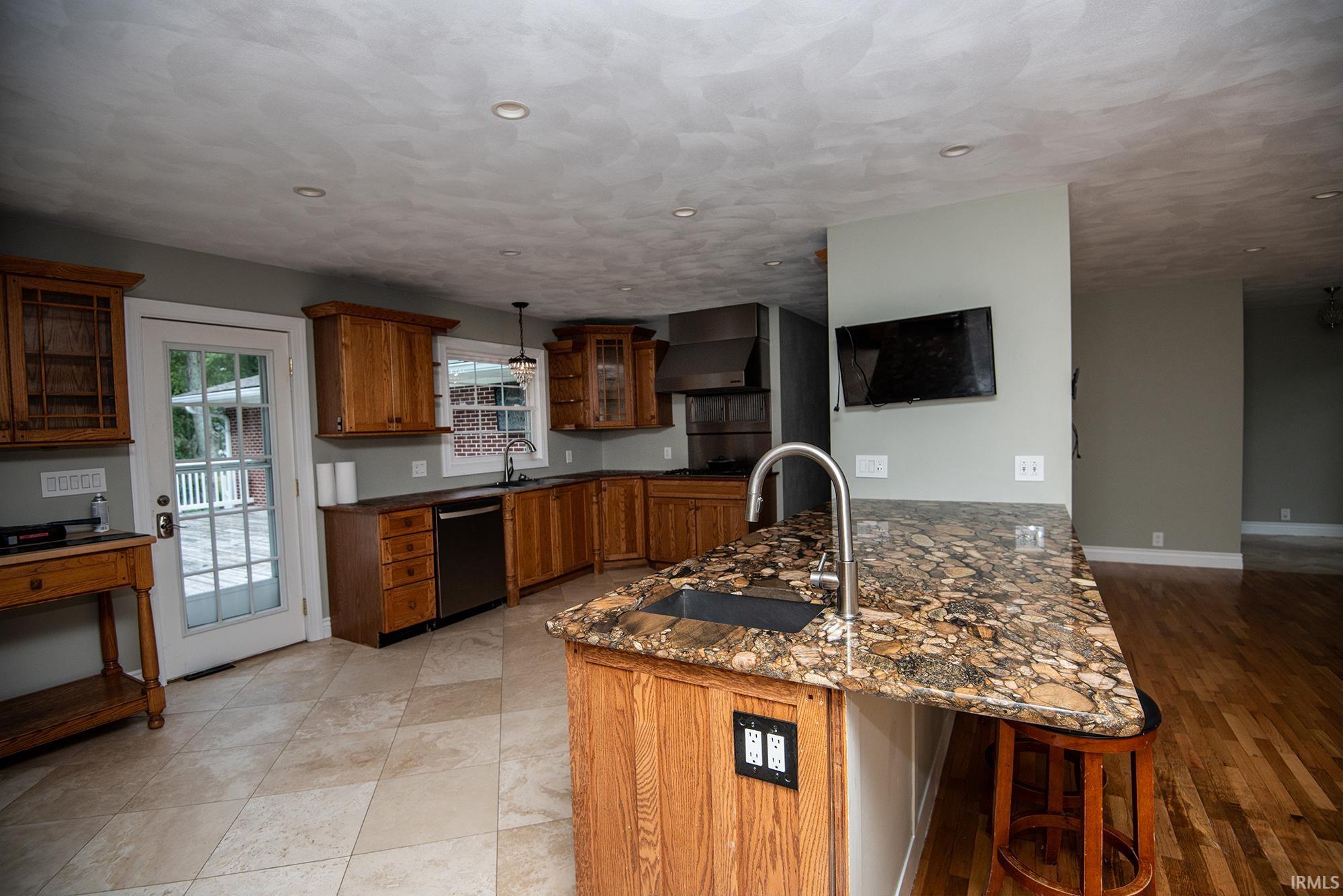 2513 East St Road Vincennes, IN 47591 - Photo 6 of 45
