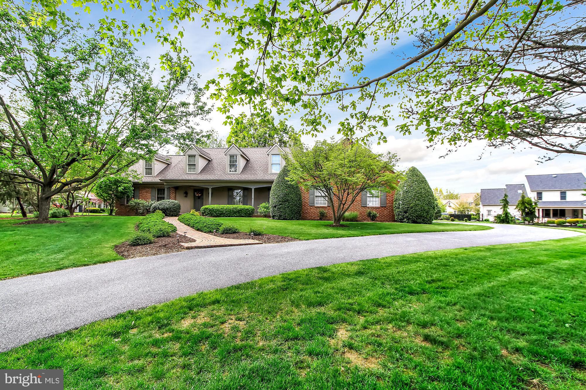 14 Fieldstone Court Lititz, PA 17543 - Photo 2 of 44
