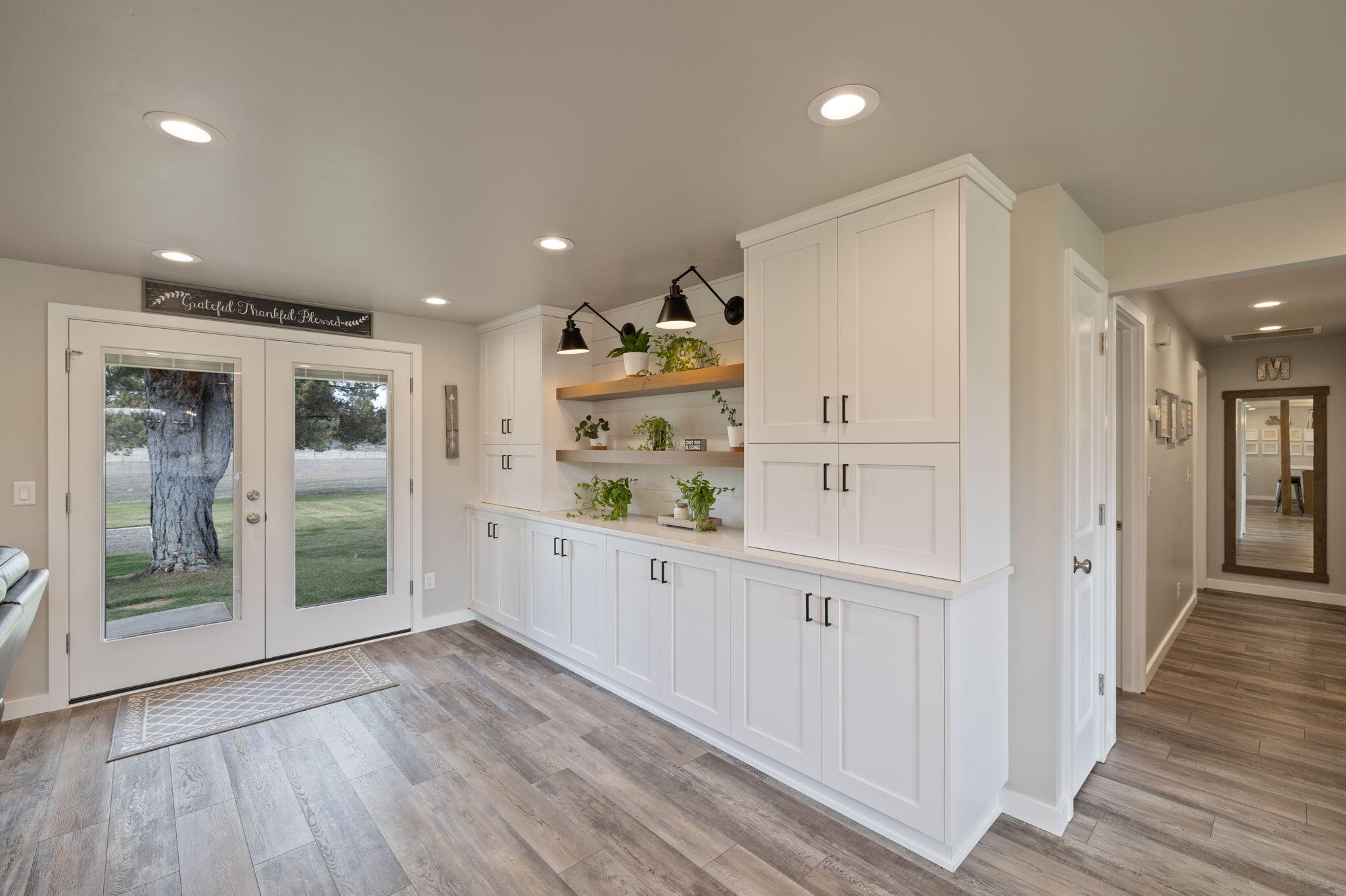 62315 Deer Trail Road Bend, OR 97701 - Photo 15 of 60 40-web-or-mls-Riley Visuals-40