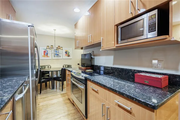 $475,000 | 1599 East Avenue, Rochester, NY 14610