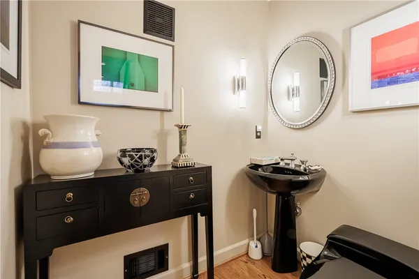 $475,000 | 1599 East Avenue, Rochester, NY 14610