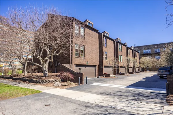 $475,000 | 1599 East Avenue, Rochester, NY 14610