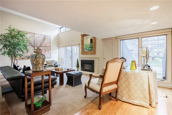 $475,000 | 1599 East Avenue, Rochester, NY 14610