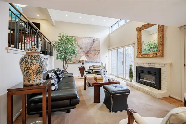 $475,000 | 1599 East Avenue, Rochester, NY 14610