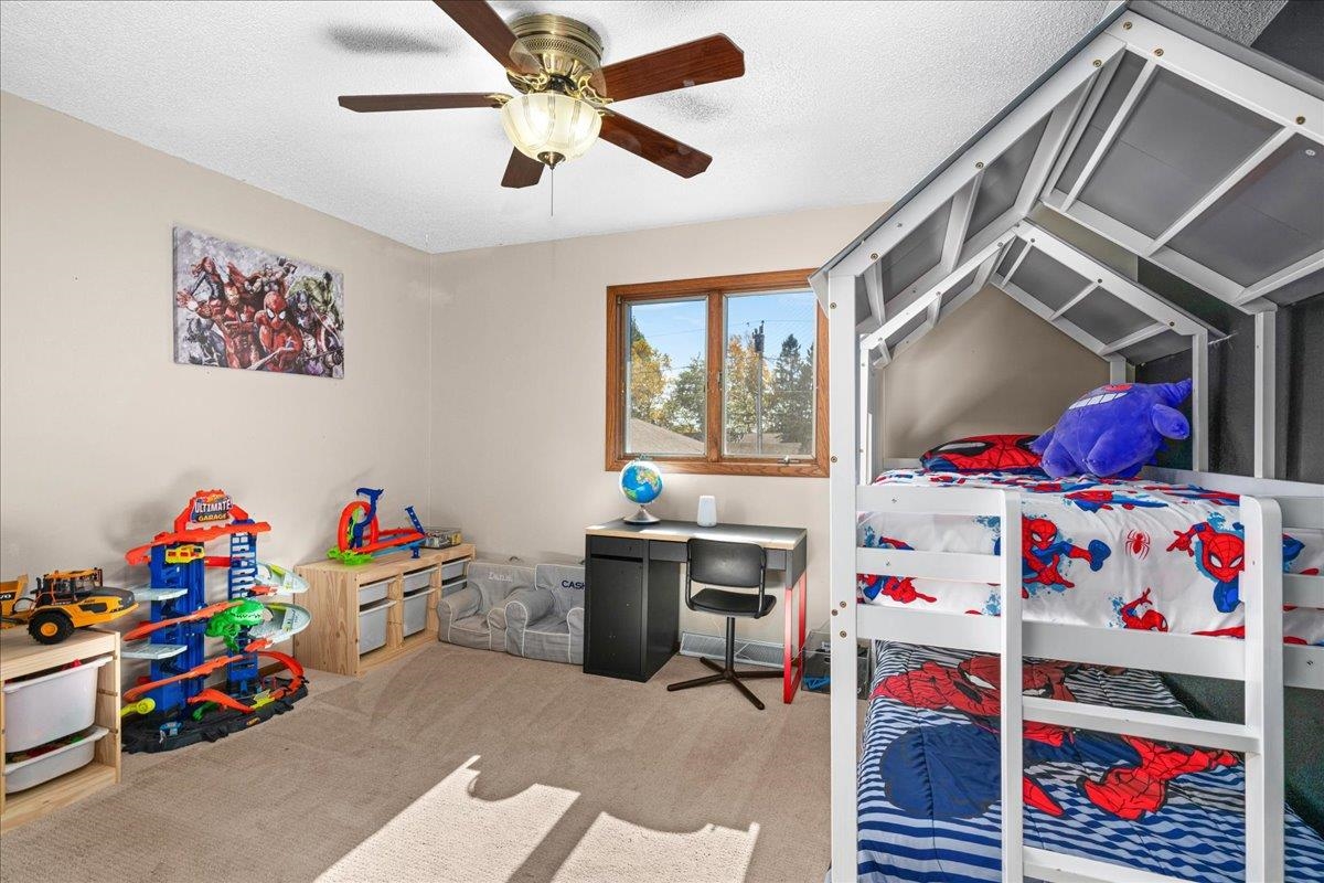 816 15th Avenue Two Harbors, MN 55616 - Photo 15 of 43