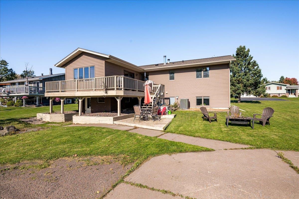 816 15th Avenue Two Harbors, MN 55616 - Photo 35 of 43