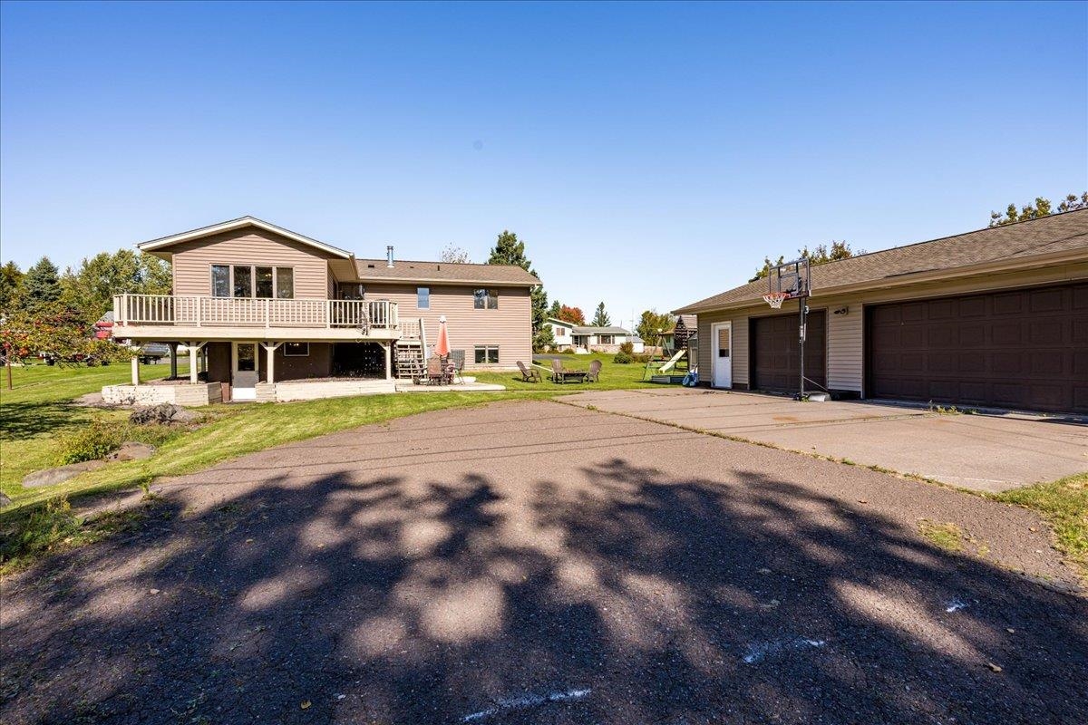 816 15th Avenue Two Harbors, MN 55616 - Photo 36 of 43