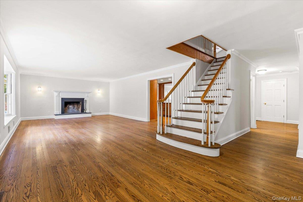 110 Oliver Road Bedford, NY 10506 - Photo 3 of 33