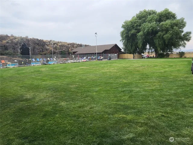 a view of a sign board