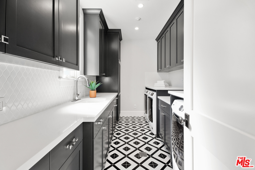 829 Greentree Road Pacific Palisades, CA 90402 - Photo 32 of 50