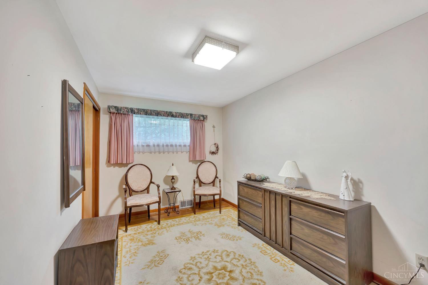 6124 Wilmer Road Cincinnati, OH 45247 - Photo 38 of 61