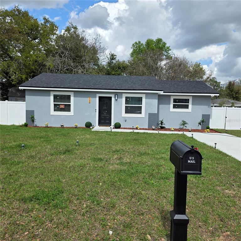 1106 Valencia Road Plant City, FL 33563 - Photo 1 of 64 Gallery Image 1