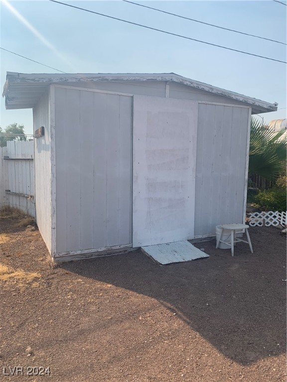 473 Hunter Drive Henderson, NV 89011 - Photo 6 of 18 Storage