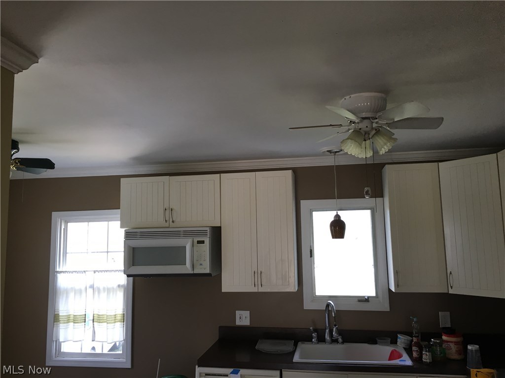 27005 Schady Road Olmsted Falls, OH 44138 - Photo 7 of 18