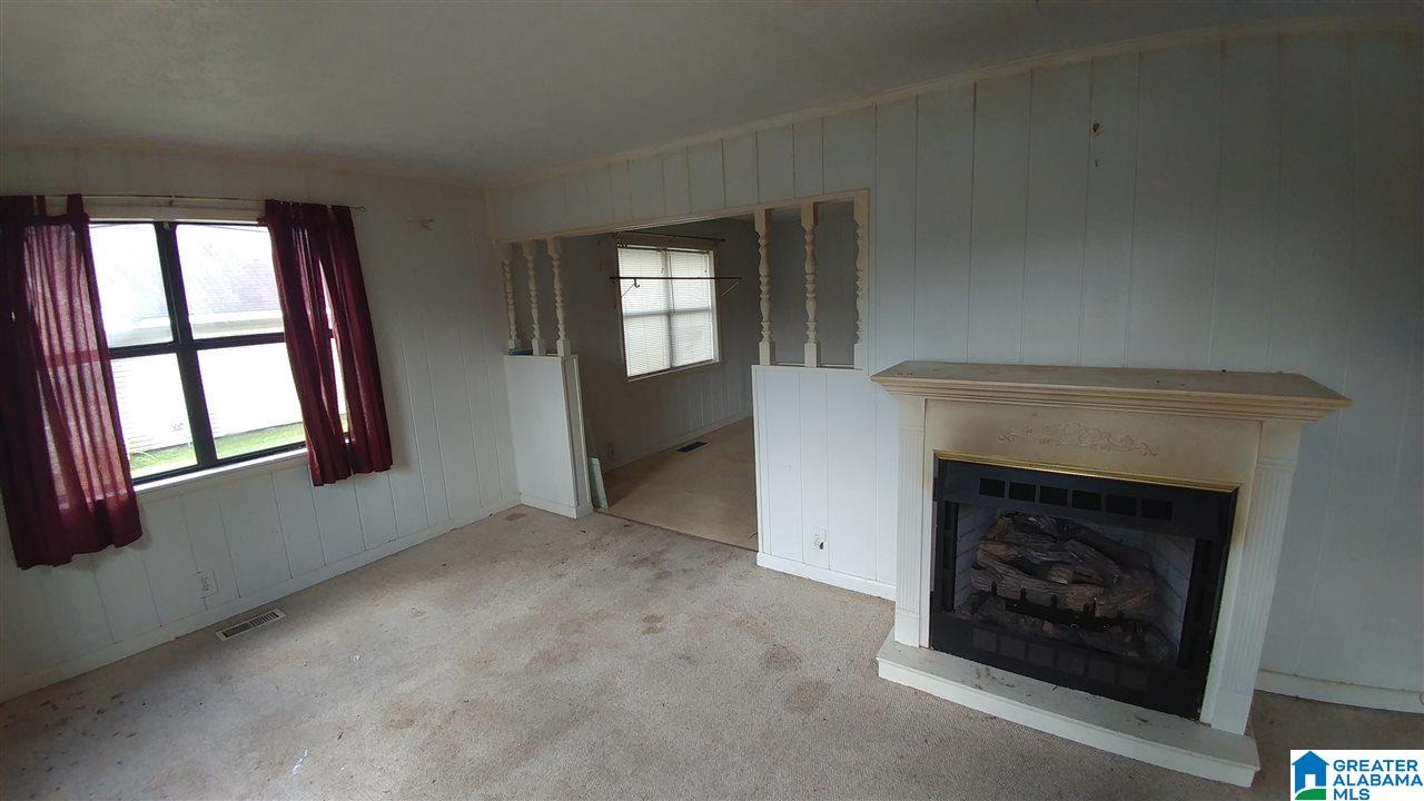 1101 Rhodes Street Anniston, AL 36206 - Photo 9 of 43