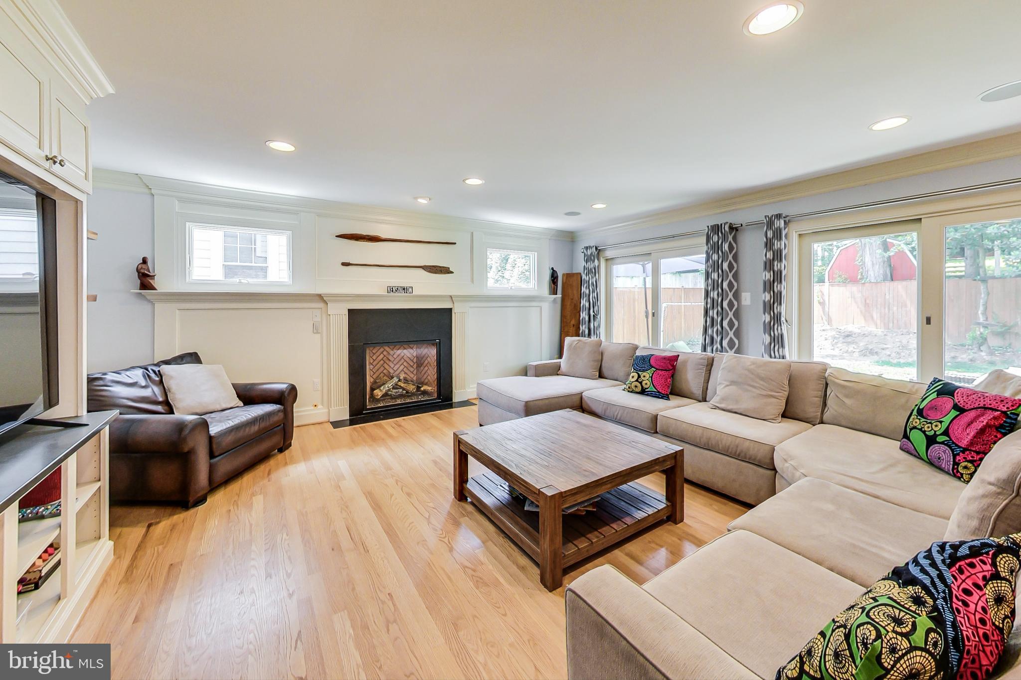 4403 Edgefield Road Kensington, MD 20895 - Photo 12 of 59