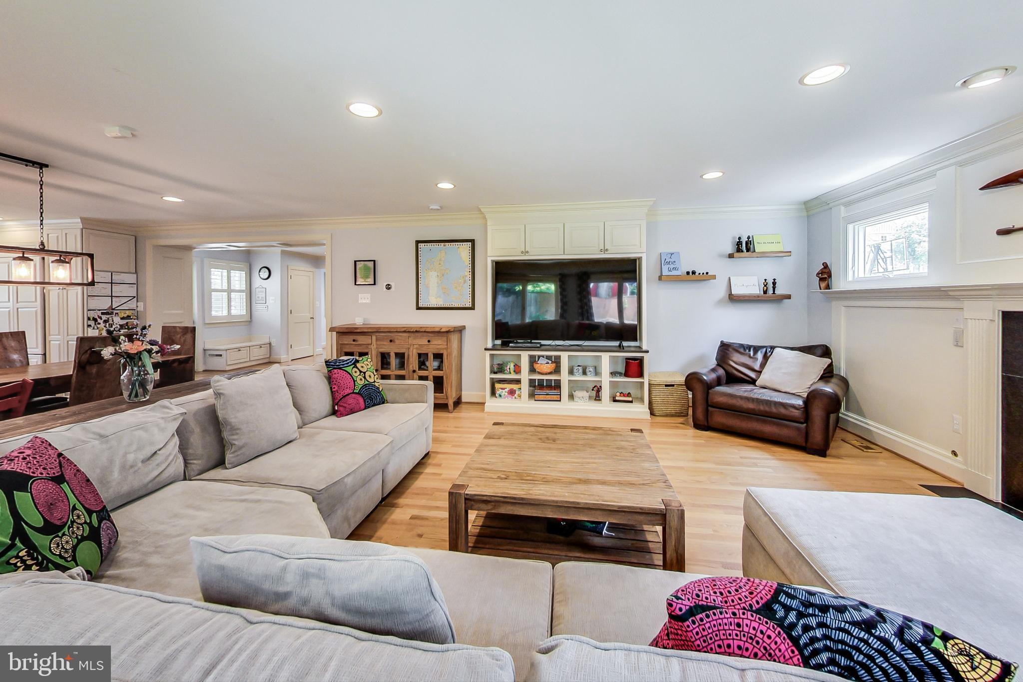 4403 Edgefield Road Kensington, MD 20895 - Photo 14 of 59