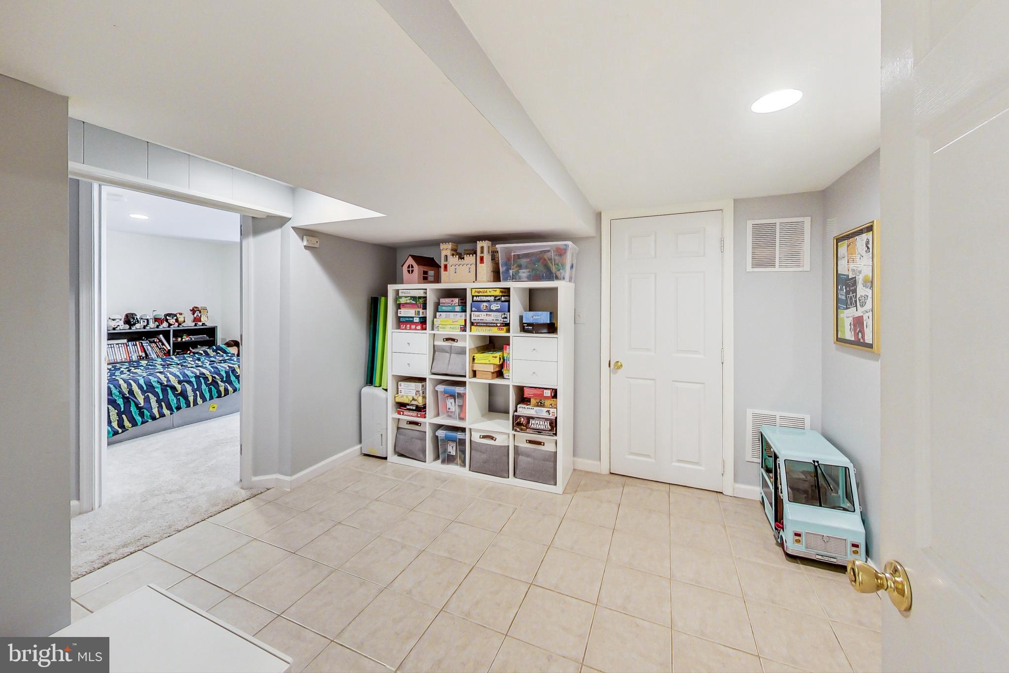 4403 Edgefield Road Kensington, MD 20895 - Photo 40 of 59