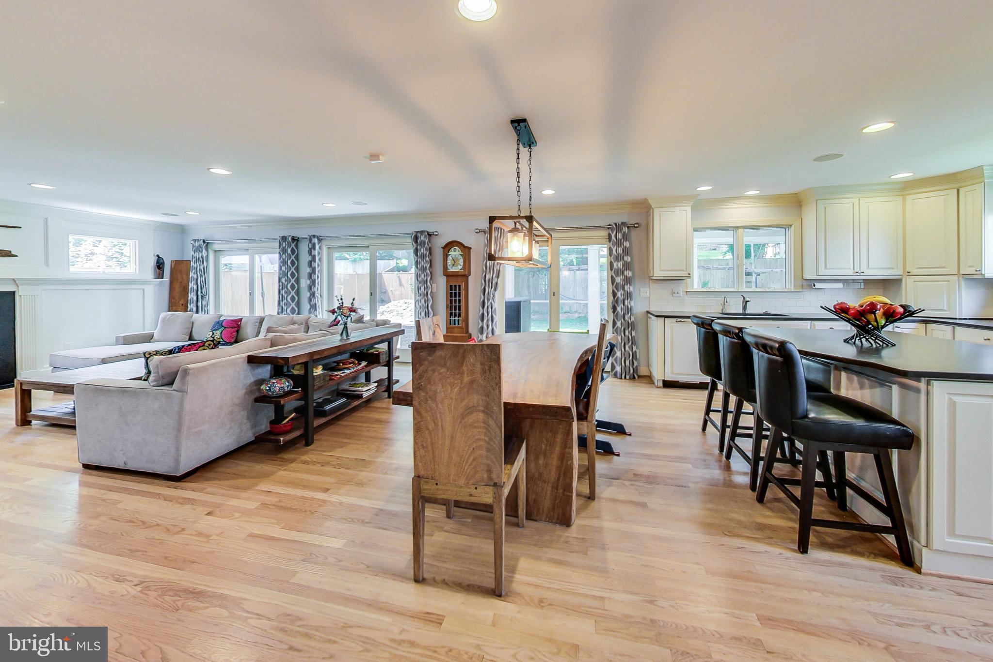 4403 Edgefield Road Kensington, MD 20895 - Photo 6 of 59