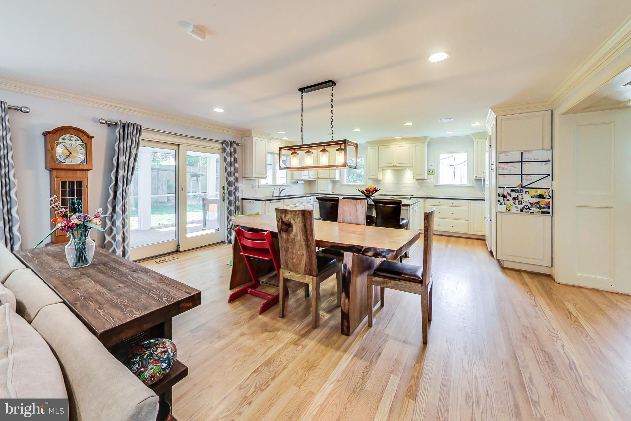 4403 Edgefield Road Kensington, MD 20895 - Photo 8 of 59