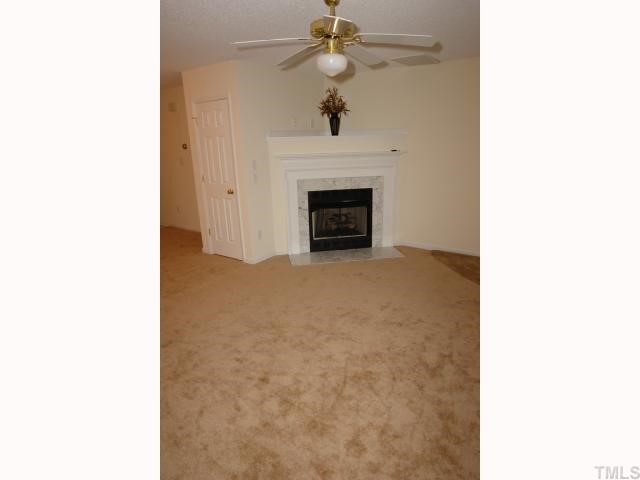 2242 Violet Court Raleigh, NC 27610 - Photo 4 of 10 Gallery Image 4