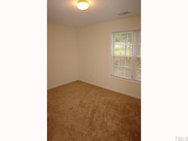 2242 Violet Court Raleigh, NC 27610 - Photo 9 of 10 Gallery Image 9