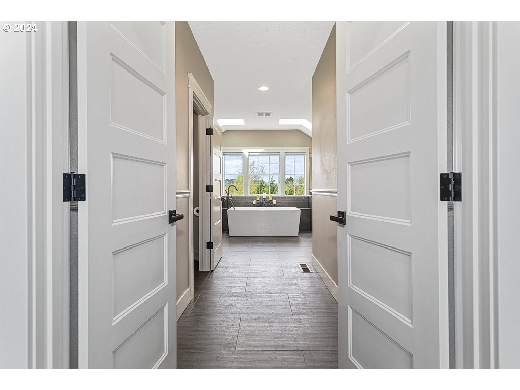 5360 Southeast Chase Road Gresham, OR 97080 - Photo 28 of 48 a bathroom with a sink and mirror