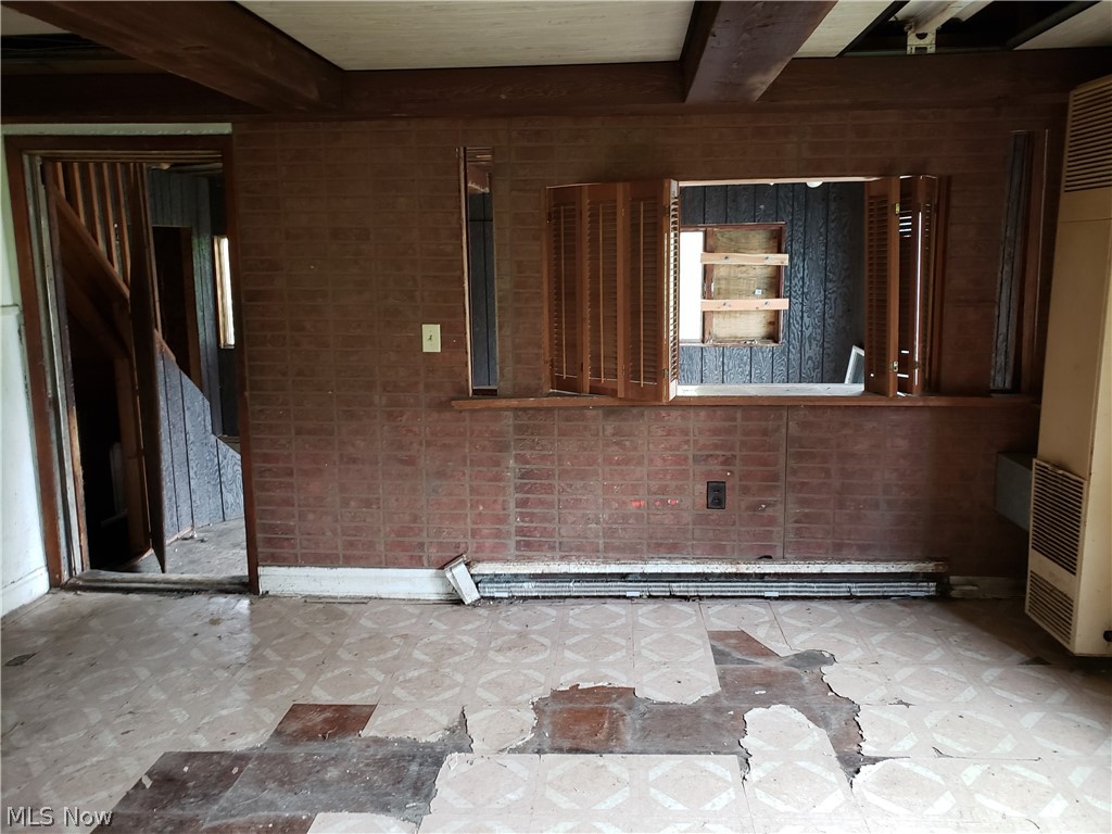 10153 Old State Road Chardon, OH 44024 - Photo 10 of 25