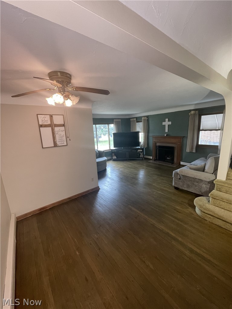 10101 Biddulph Road Cleveland, OH 44144 - Photo 14 of 36