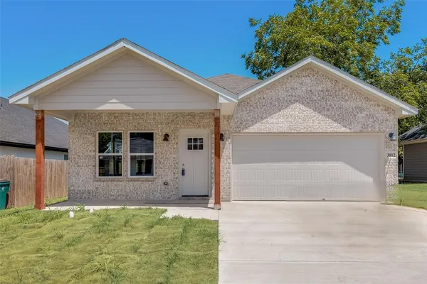 $2,100 | 3012 Silver Street, Greenville, TX 75401